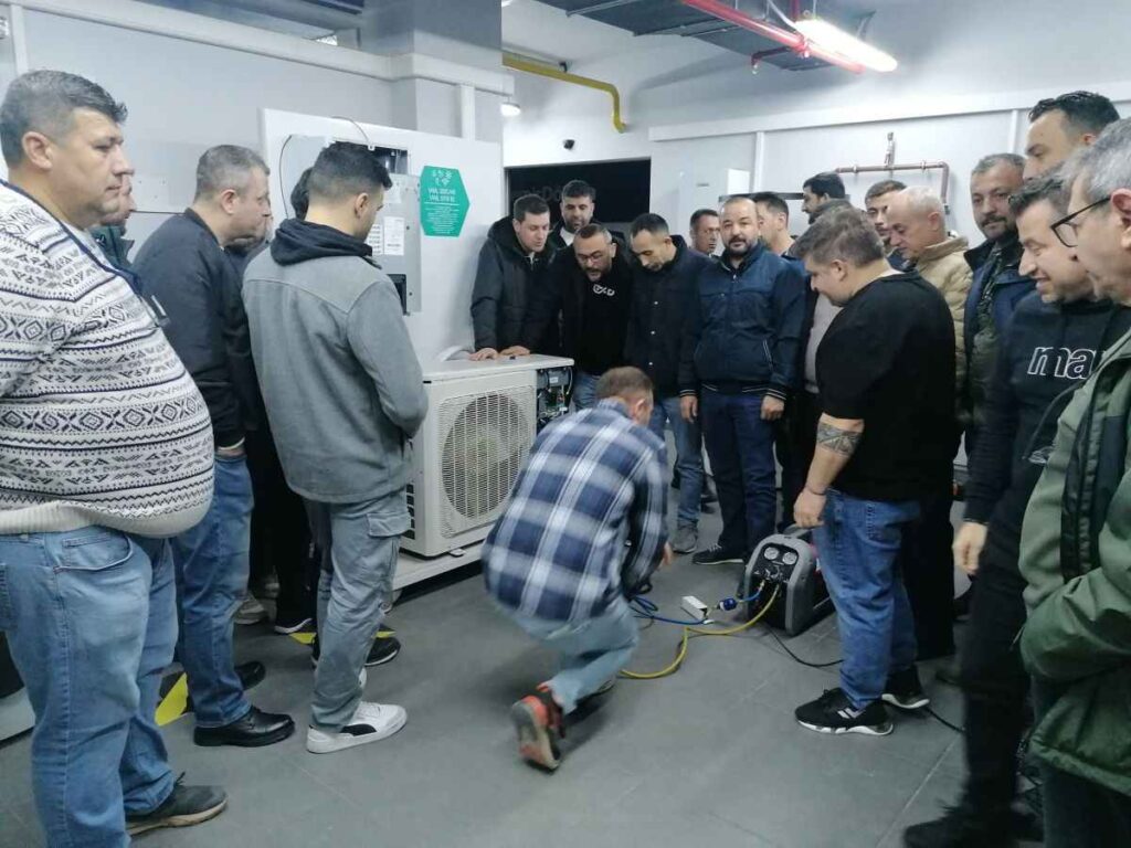 SOSİAD ve Real Alternatives İş Birliğiyle Teknik Eğitim Programı Gerçekleştirildi